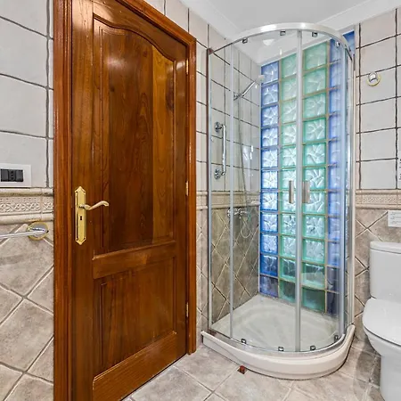 Home2book Cozy Puerto del Carmen (Lanzarote)