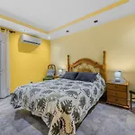 Home2book Cozy Puerto del Carmen (Lanzarote)